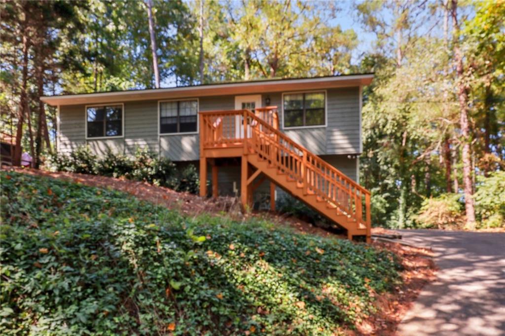 706 Copper Trace Way Woodstock, GA 30189