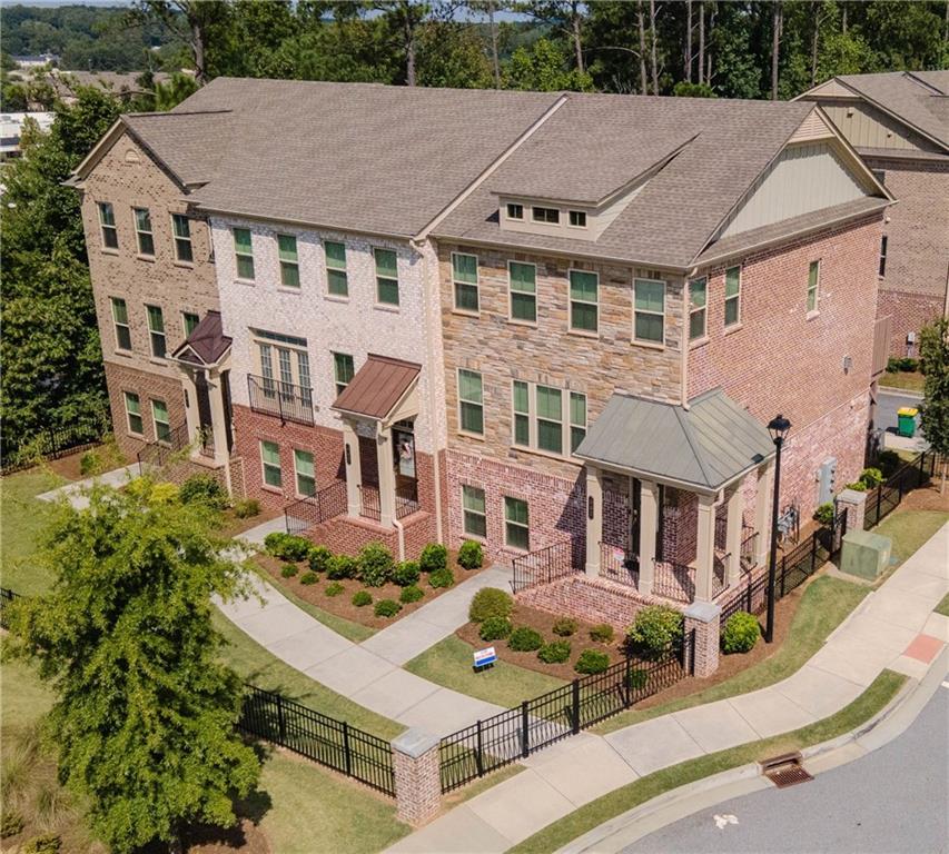 350 Provenance Drive Sandy Springs, GA 30328