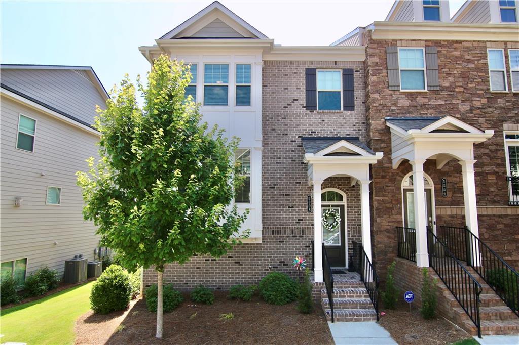 6008 Park Avenue Roswell, GA 30076