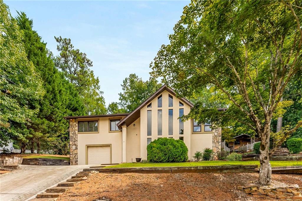 2880 Carrollton Court Marietta, GA 30066