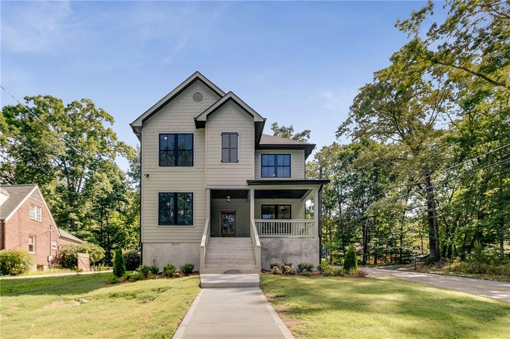 2261 Venetian Drive Atlanta, GA 30311