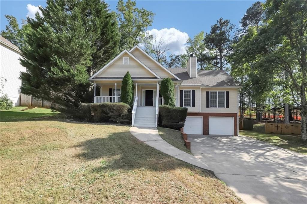 1054 Queensbury Run Acworth, GA 30102