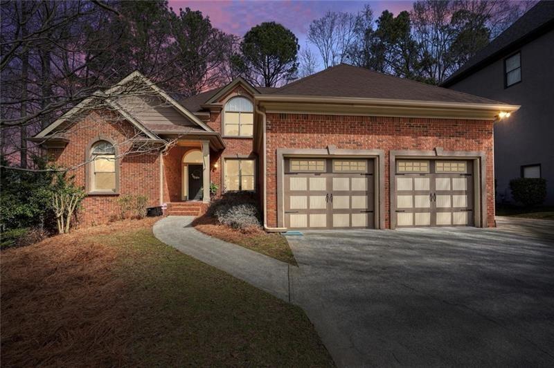 3220 Eagle Watch Drive Woodstock, GA 30189