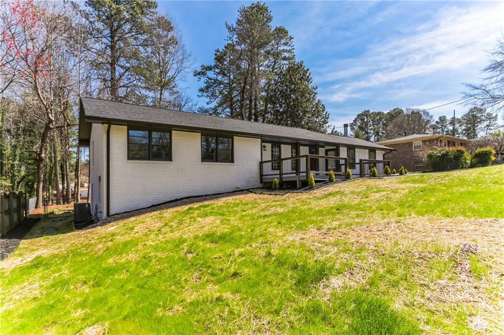 3122 Vandiver Drive Marietta, GA 30066