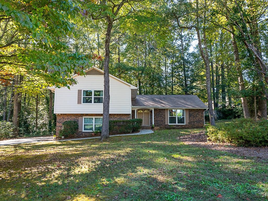 2039 Clinton Drive Marietta, GA 30062