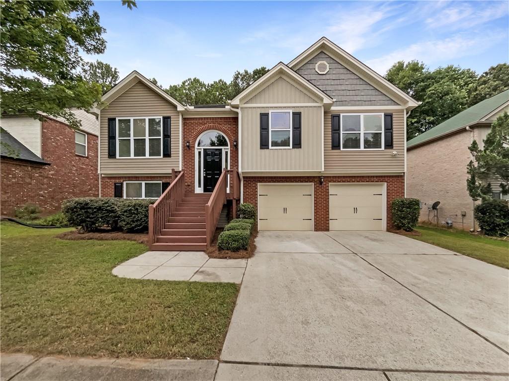 1976 Peach Shoals Circle Dacula, GA 30019