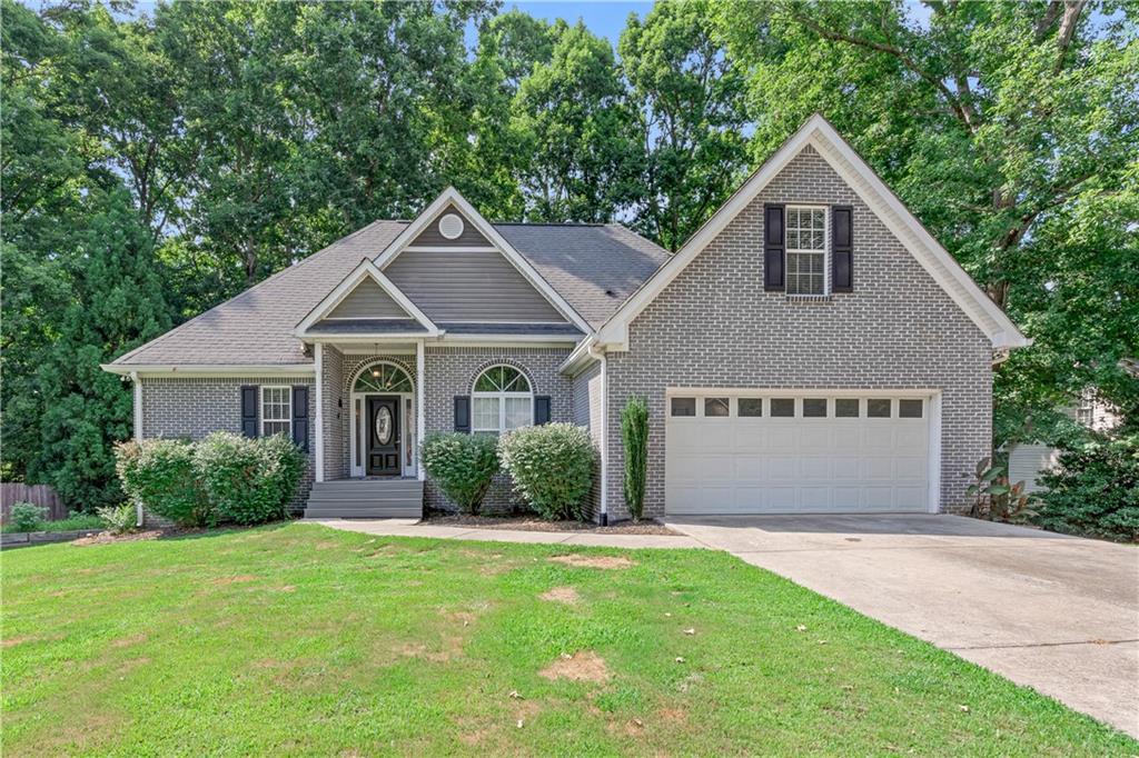 1525 Hunters Hollow Monroe, GA 30655