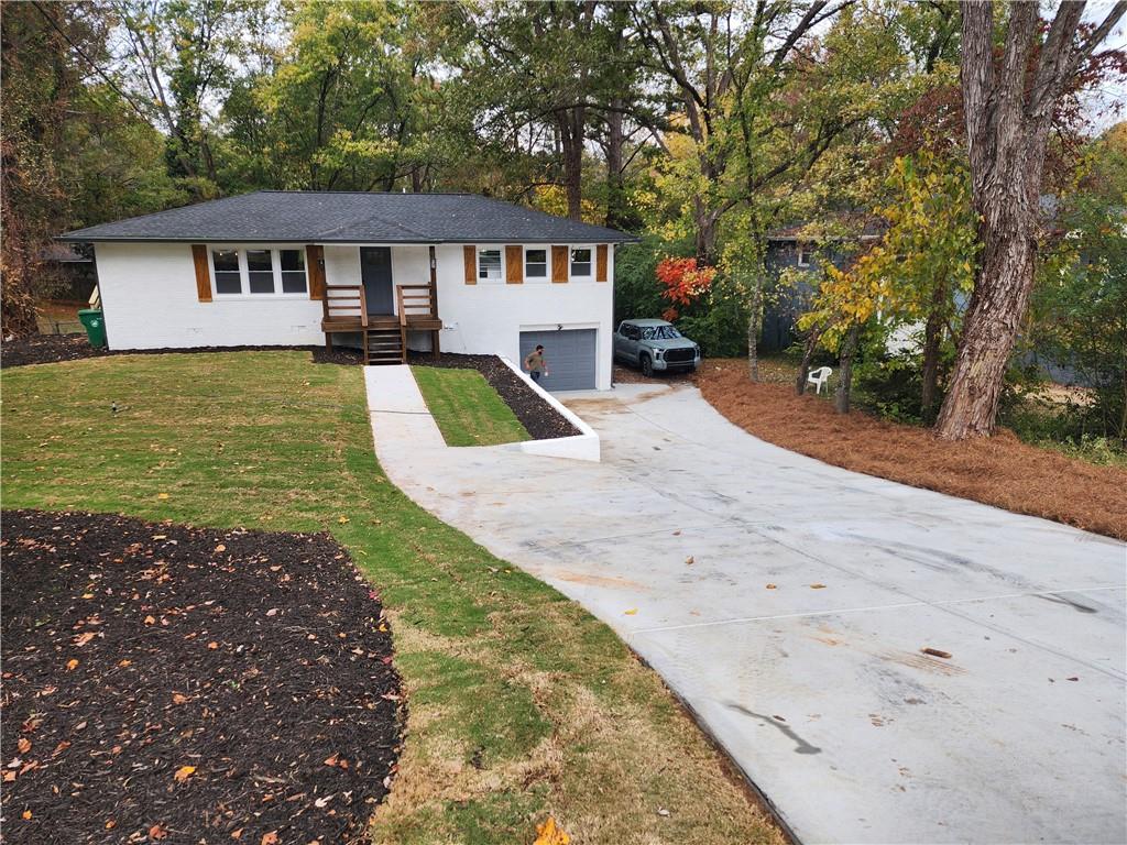 4320 Rockbridge Road Stone Mountain, GA 30083