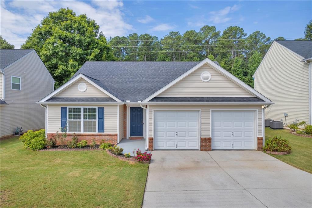 2596 Tullamore Circle Snellville, GA 30039