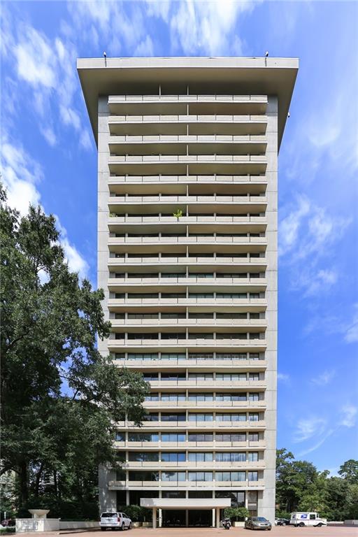 2575 Peachtree Road UNIT 10D Atlanta, GA 30305