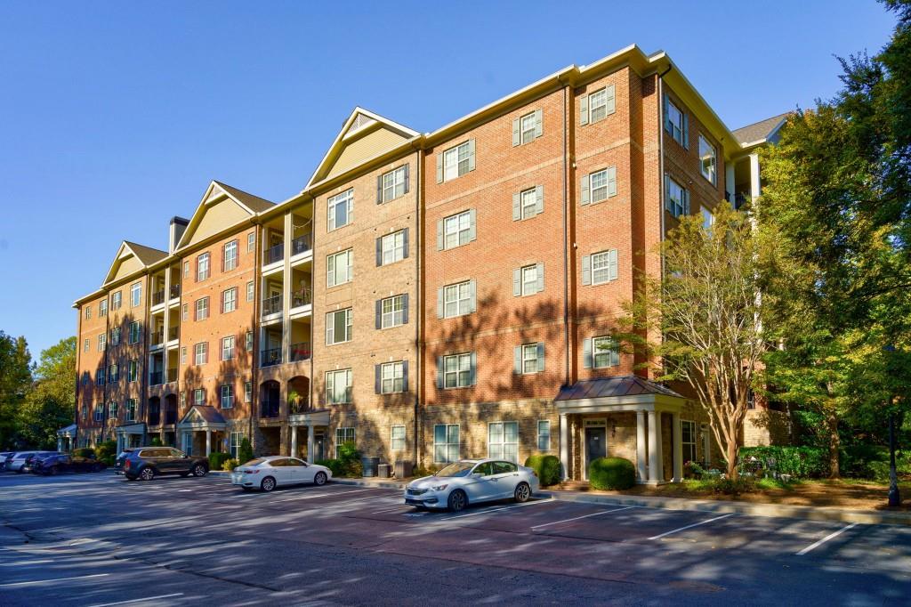 2300 Peachford Road UNIT #1205 Dunwoody, GA 30338