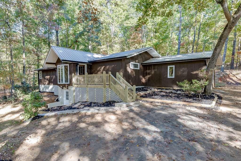 174 Underwood Farm Road Cleveland, GA 30528