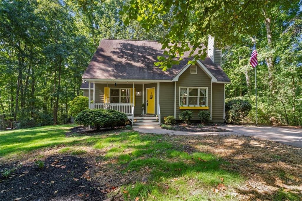 34 Sassafras Grove Dawsonville, GA 30534