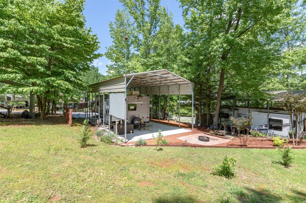 329 Peaceful Loop Chatsworth, GA 30705