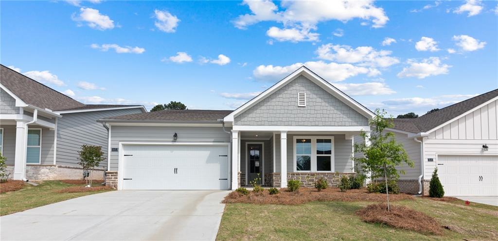 3434 Arrow Root Circle Loganville, GA 30052