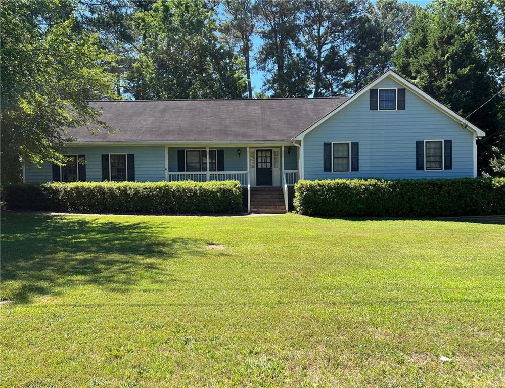 2111 Hutton Drive Grayson, GA 30017