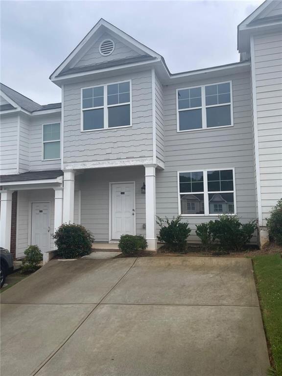 2819 Laurel Ridge East Point, GA 30344