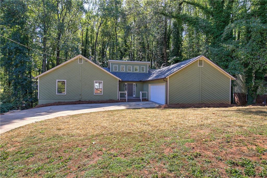 6790 Fairway Ridge Drive Douglasville, GA 30134