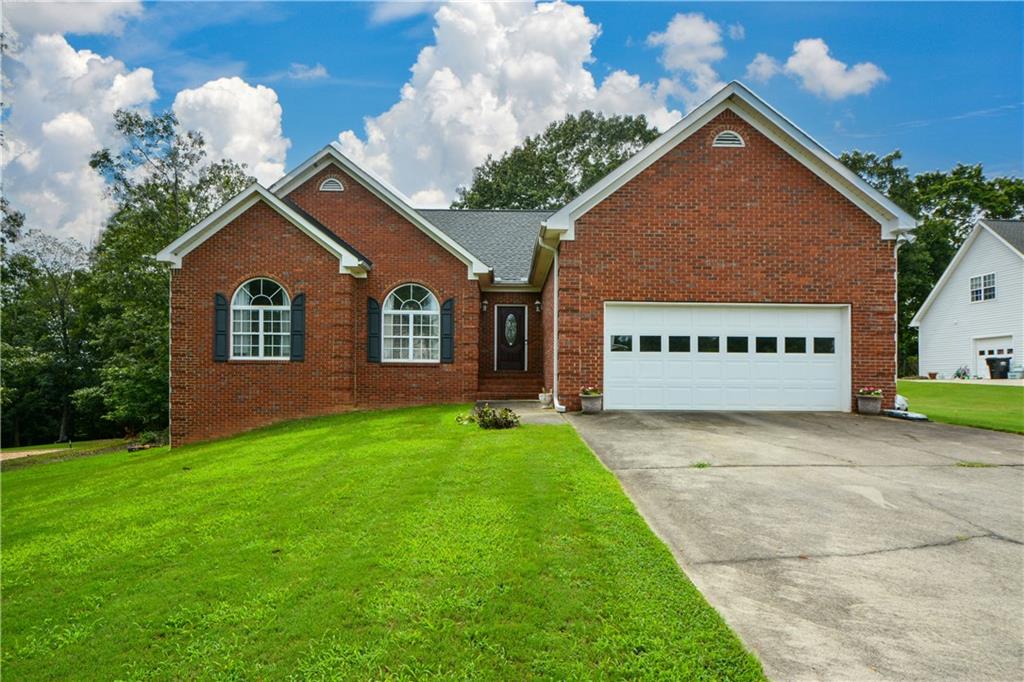 37 Red Fox Trail Euharlee, GA 30145