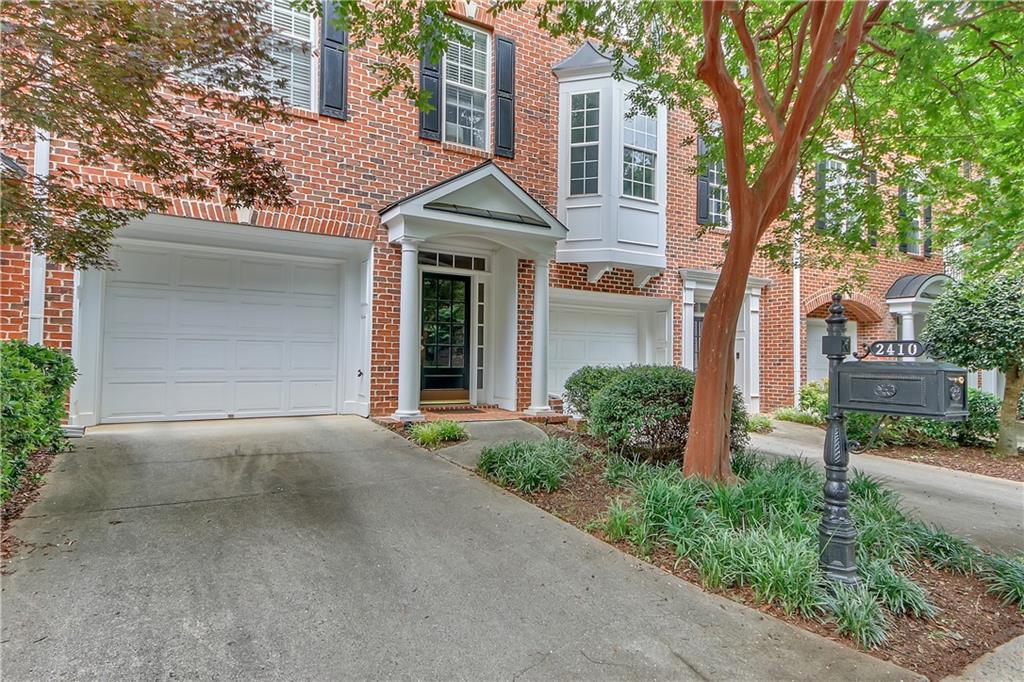 2410 Waters Edge Trail Roswell, GA 30075