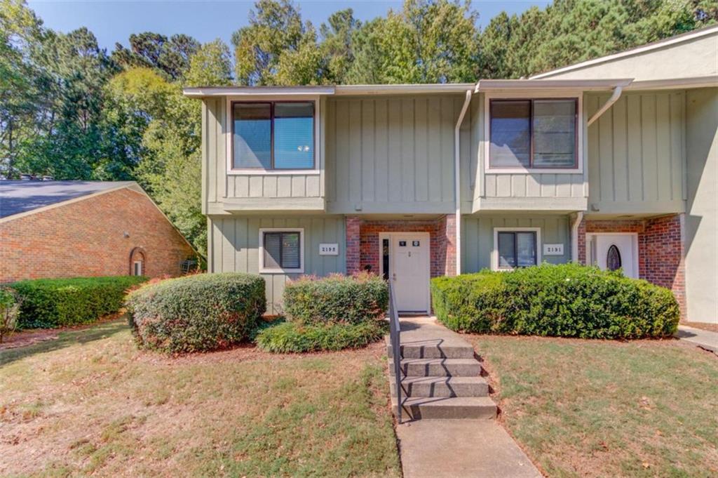 2195 Surrey Court Marietta, GA 30067