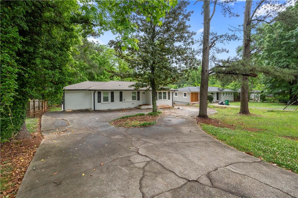 3494 Misty Valley Decatur, GA 30032