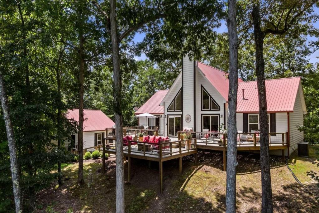 539 S Dream Catcher Blue Ridge, GA 30513