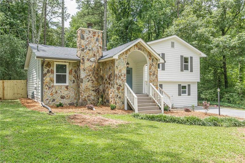 40 Hearthstone Drive Newnan, GA 30263