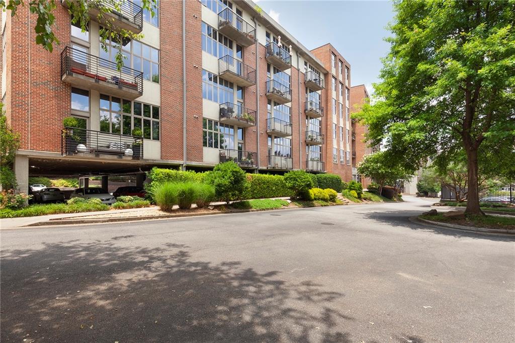 640 Glen Iris Drive UNIT #308 Atlanta, GA 30308