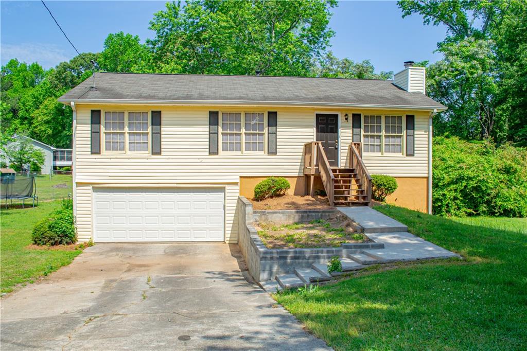 5707 Potter Court Ellenwood, GA 30294