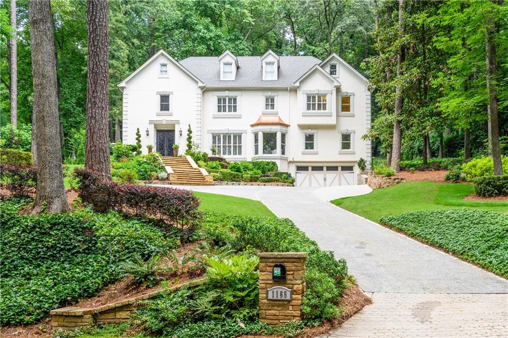 1165 E Beechwood Drive Atlanta, GA 30327