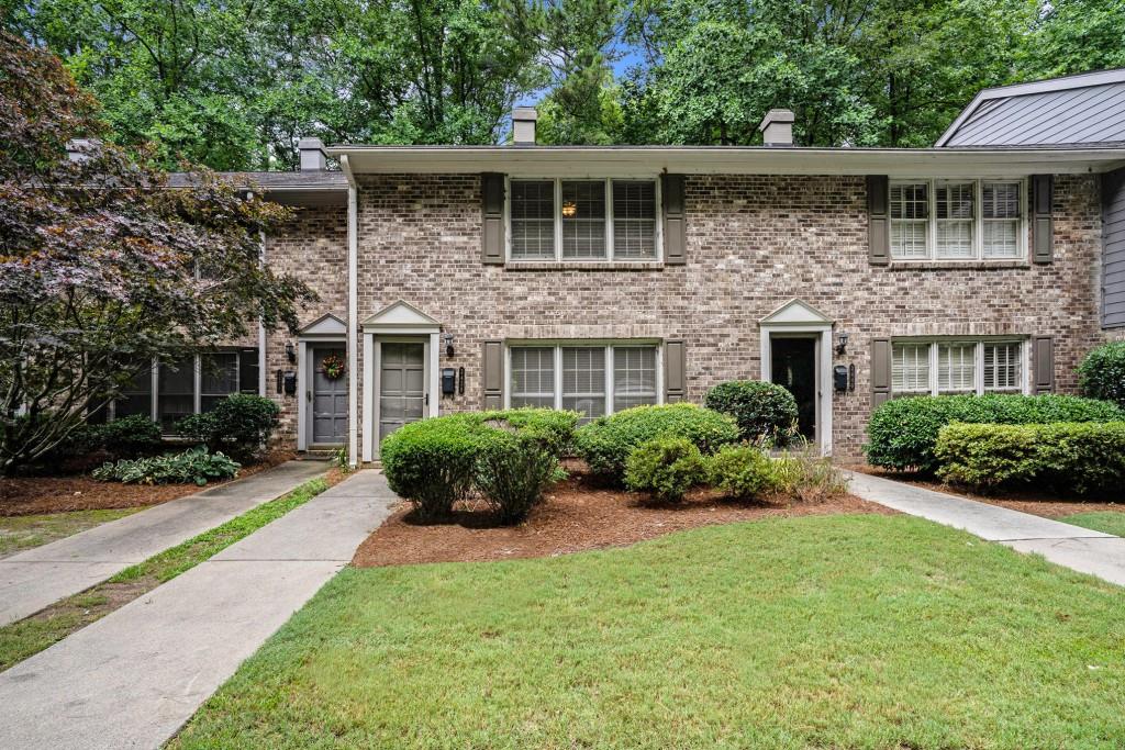 2438 Northlake Court Atlanta, GA 30345