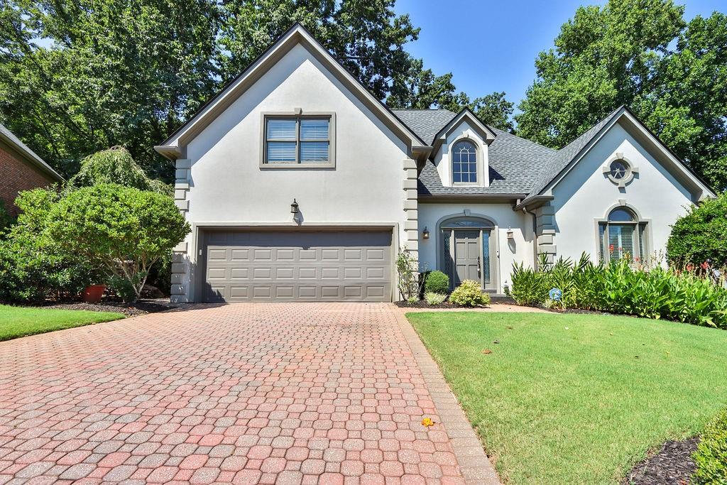 140 Grosvenor Place Sandy Springs, GA 30328