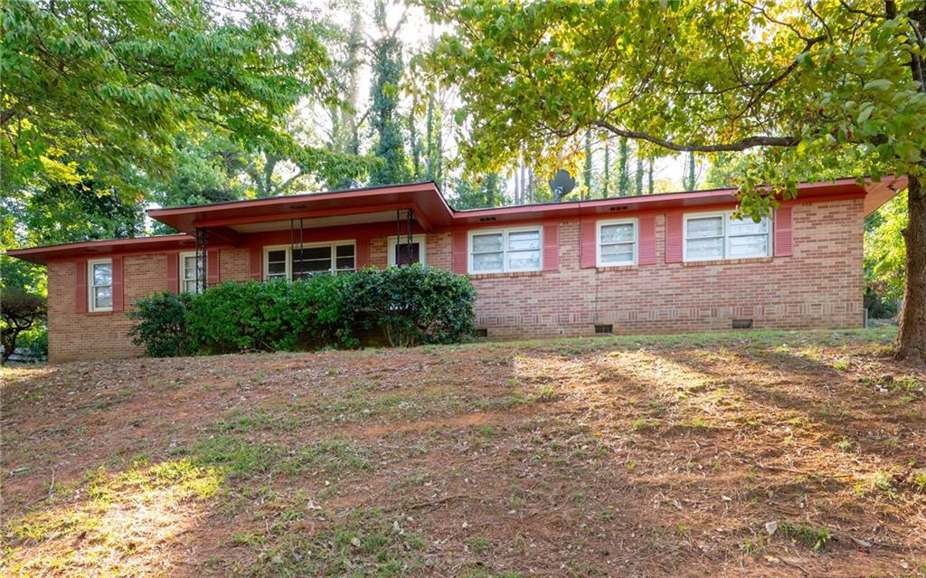 40 Old Roving Road Cartersville, GA 30121