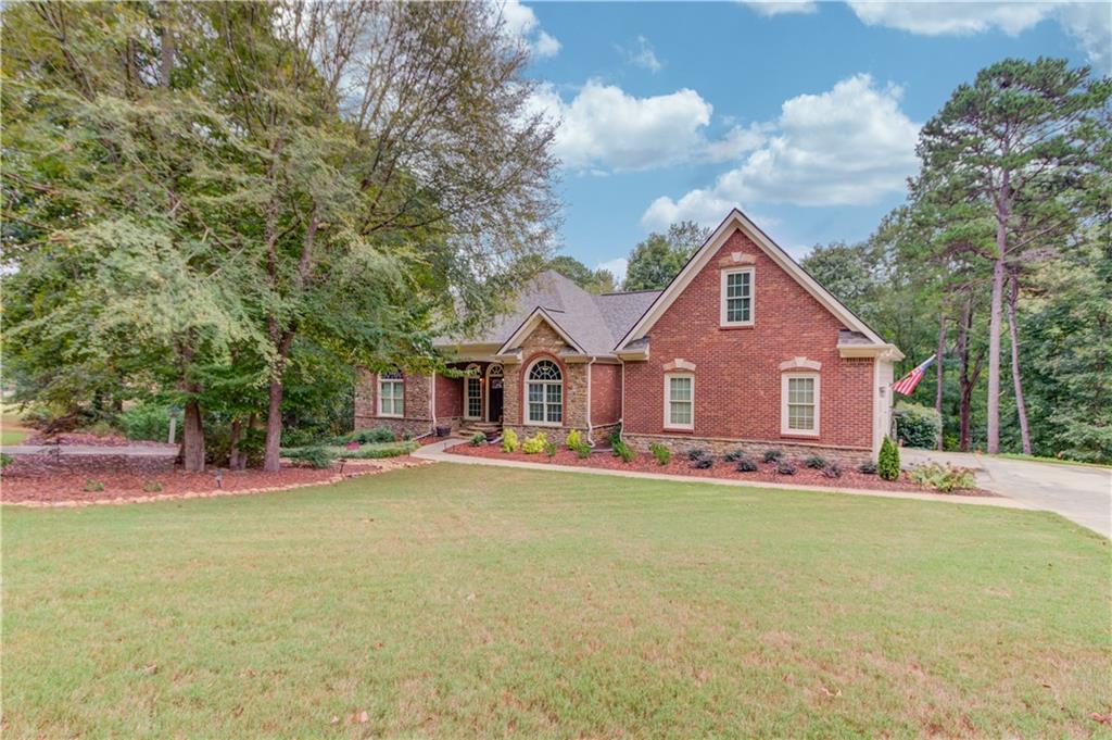 340 River Bluff Hoschton, GA 30548