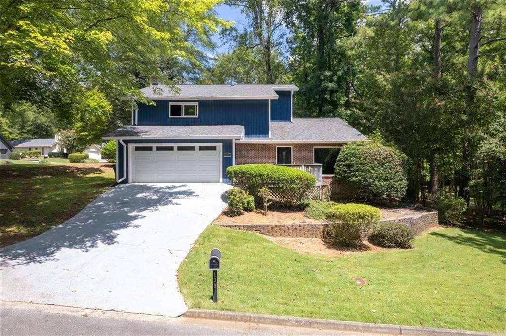 130 Sweetwood Way Roswell, GA 30076