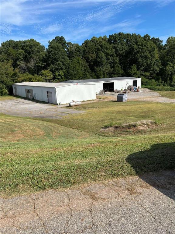 47 Lumpkin Industrial Parkway Dahlonega, GA 30533