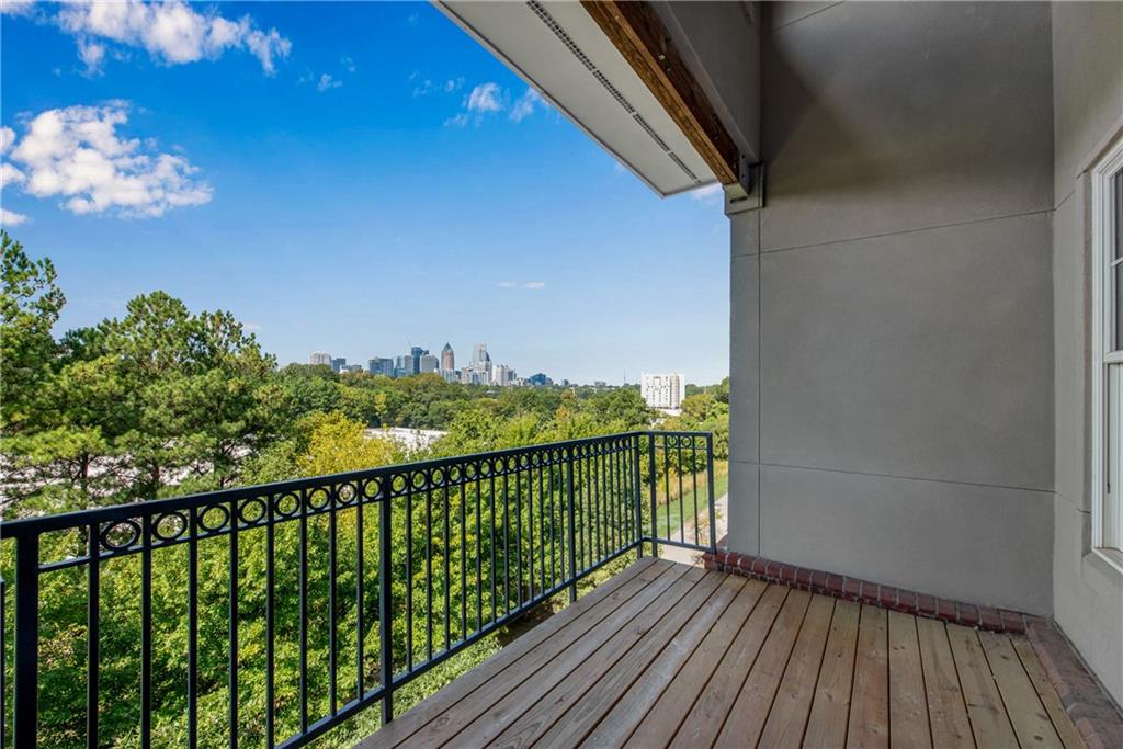 680 Greenwood Avenue UNIT #407 Atlanta, GA 30306