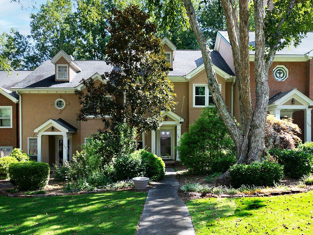 742 Olde Towne Lane Marietta, GA 30068