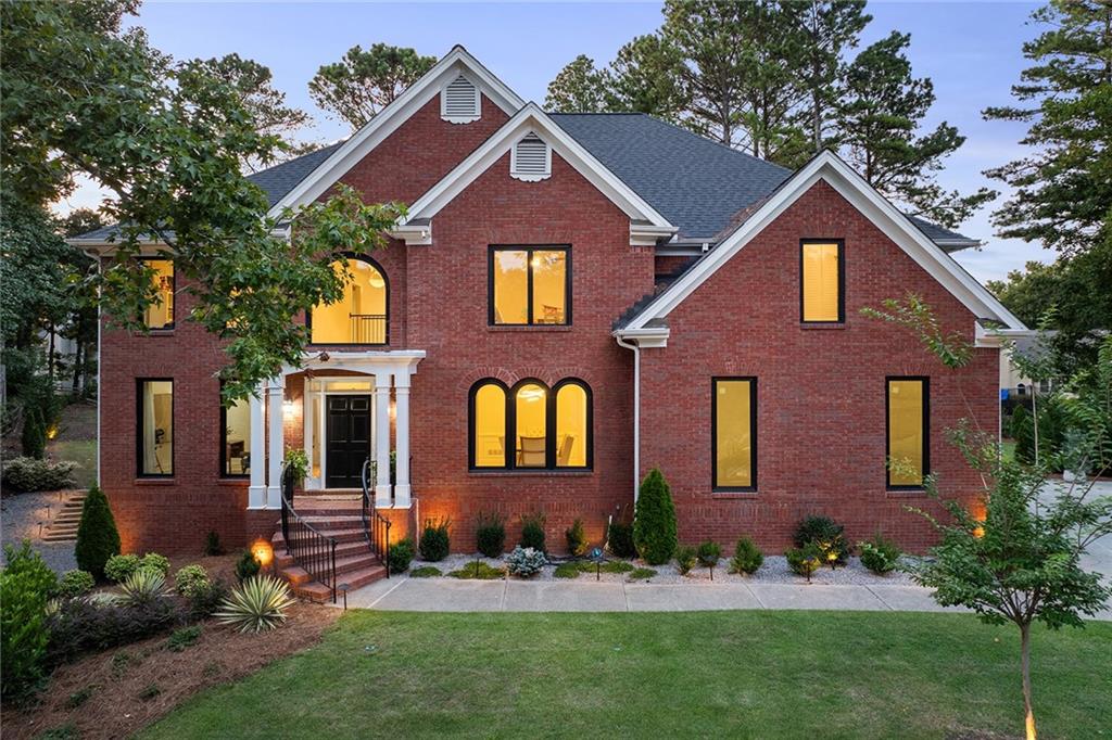 2295 Hamptons Crossing Alpharetta, GA 30005