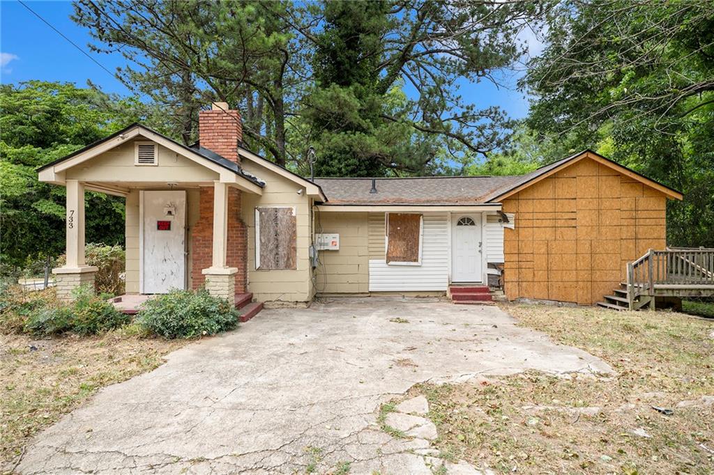 733 Hamilton E. Homes Drive Atlanta, GA 30318