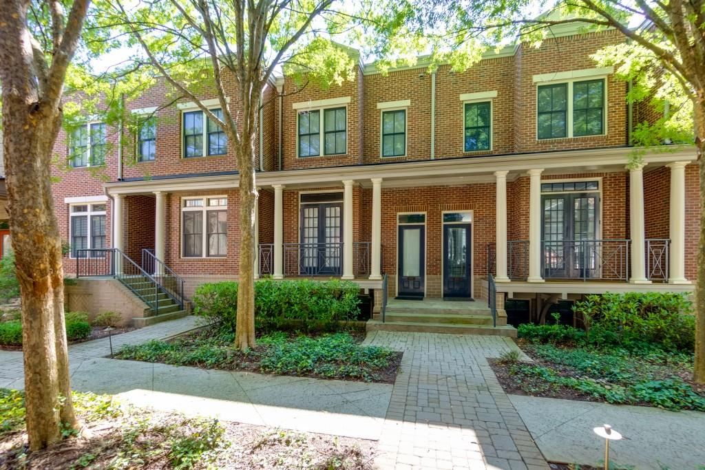 4692 Dogwood Alley Dunwoody, GA 30338