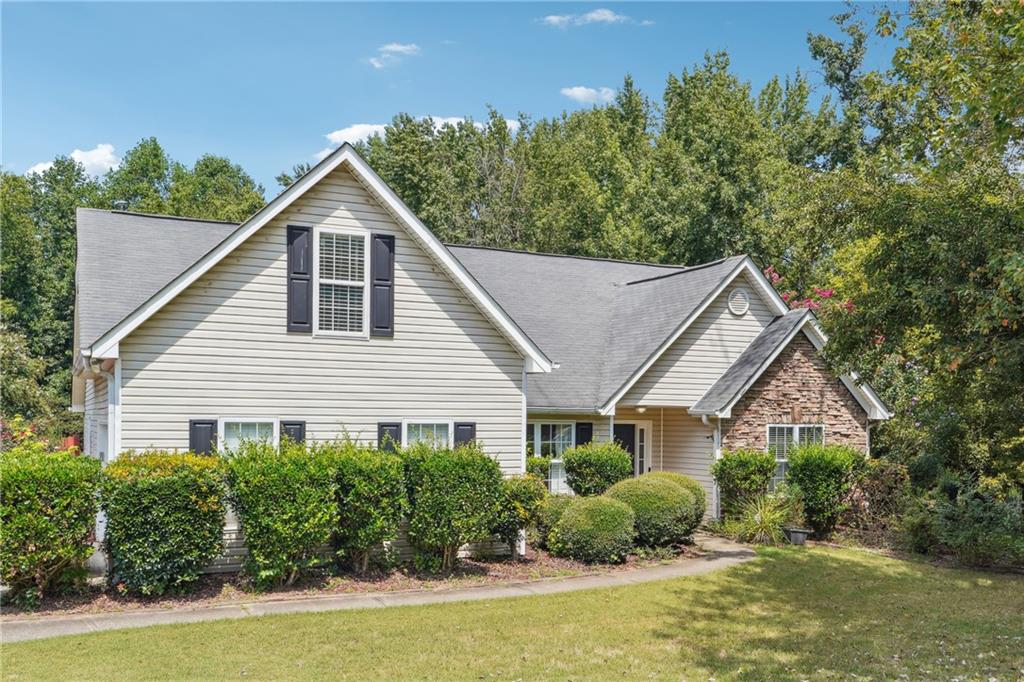 6134 Devonshire Drive Flowery Branch, GA 30542