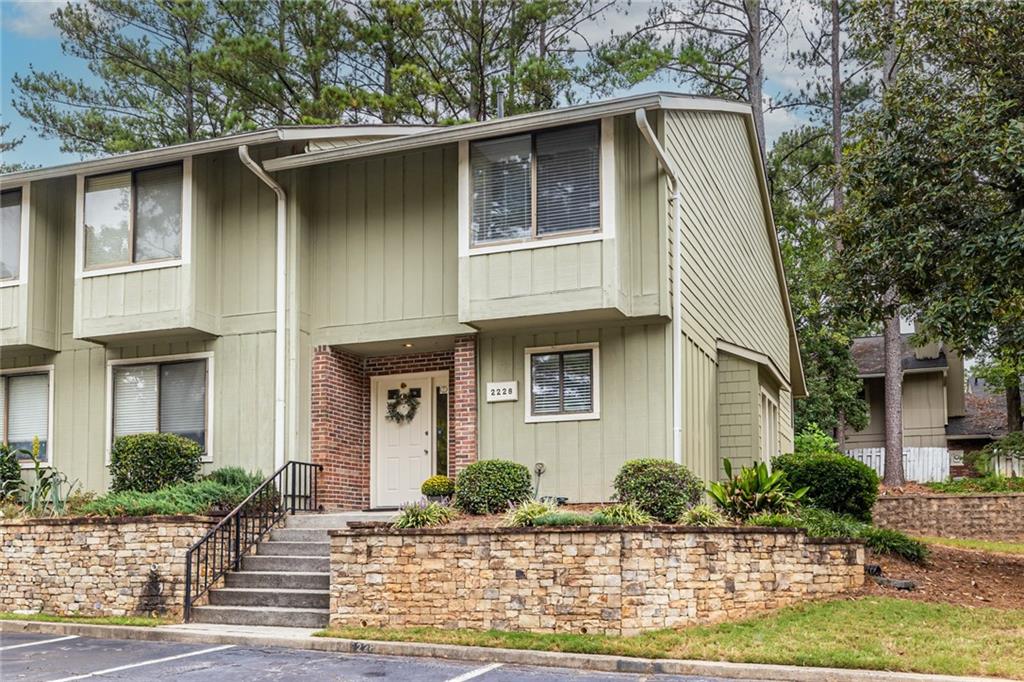 2228 Runnymead Ridge Marietta, GA 30067