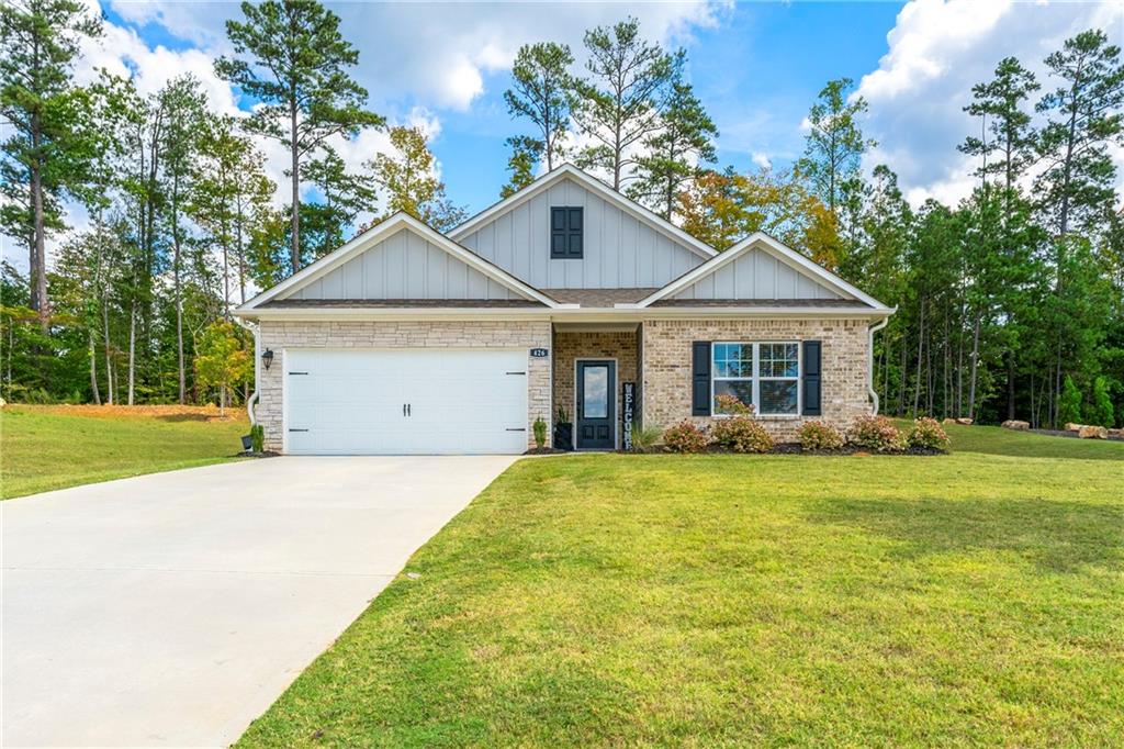 426 Samara Court Fairburn, GA 30213