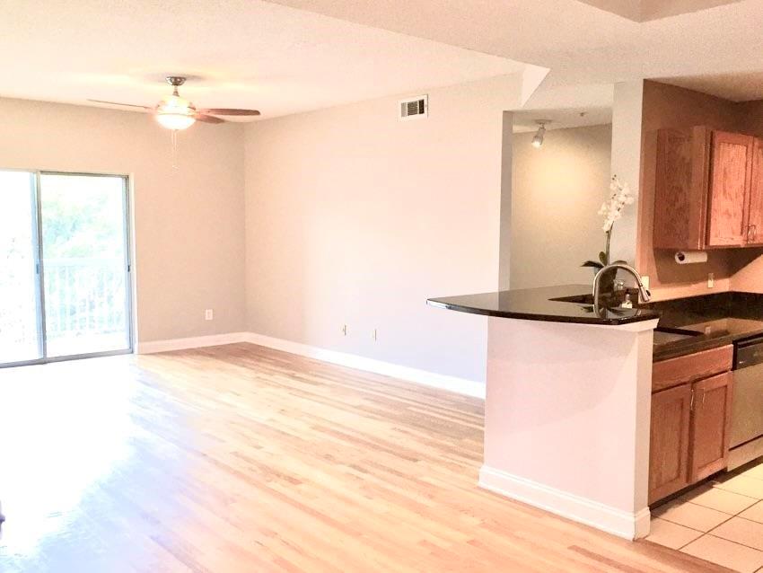 1075 Peachtree Walk UNIT A 307 Atlanta, GA 30309