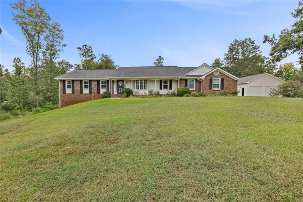 24 Briar Ridge Road Newnan, GA 30263