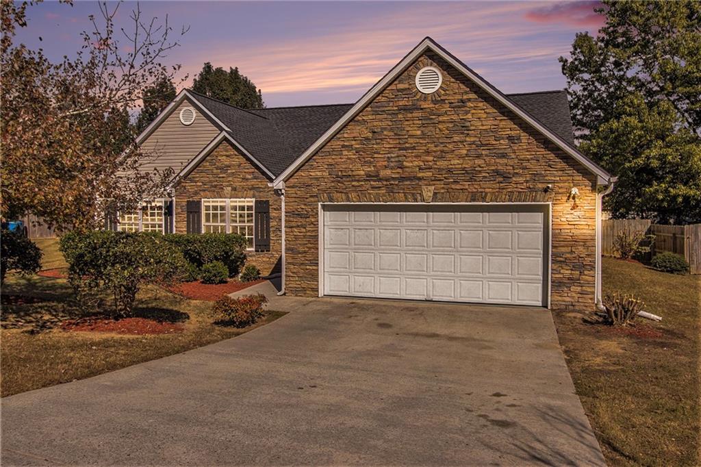 3424 Pleasant View Circle Loganville, GA 30052