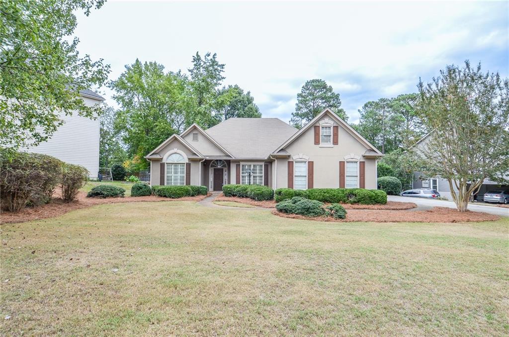 3845 Montglenn Court Cumming, GA 30041