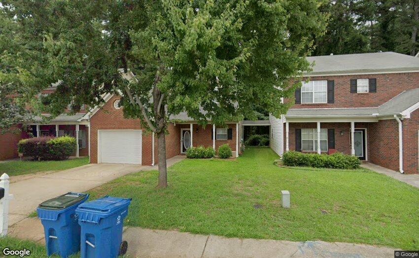 623 Shadowmoore Drive Riverdale, GA 30274